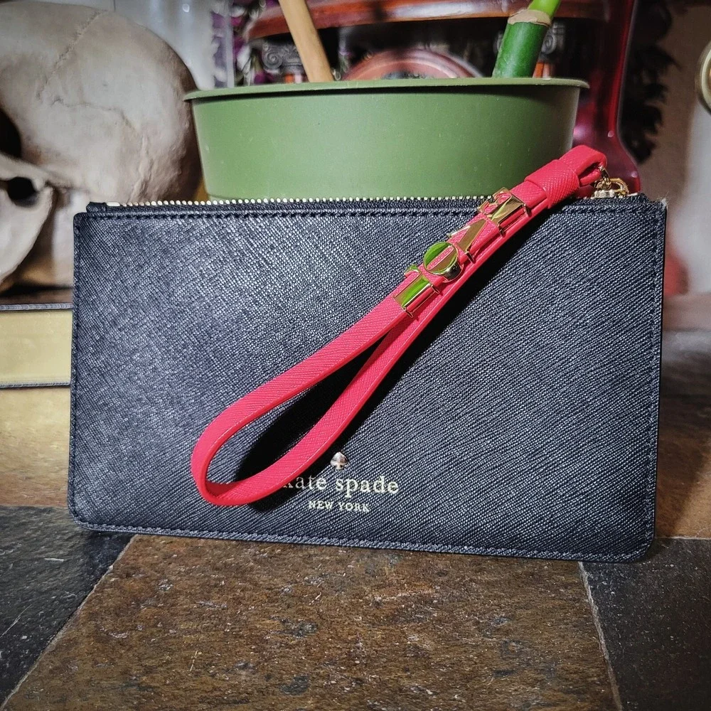 Kate Spade NY Black Red Wristlet Wallet Zip Clutch Leather Card Holder Slim
